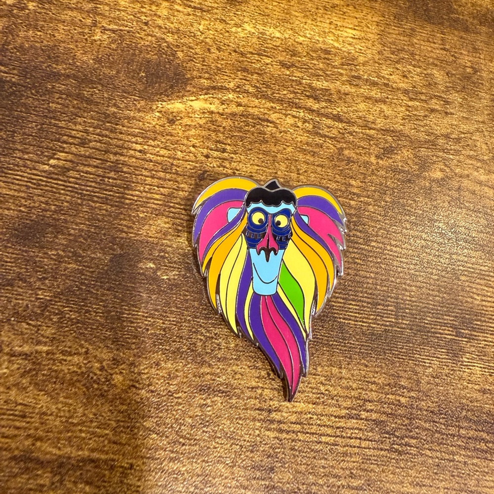 Rafiki pin